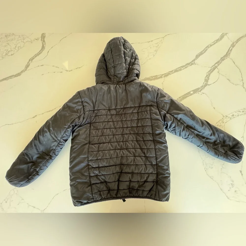 2 Puffer Jackets Size 9-10 - Picture 7 of 7